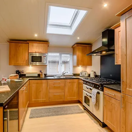 3 Bed In Windermere Oc-90476 Holiday home *