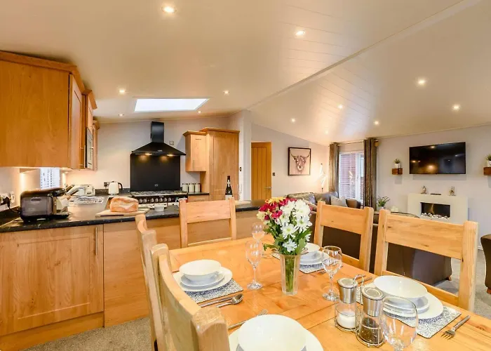 3 Bed In Windermere Oc-90476 *